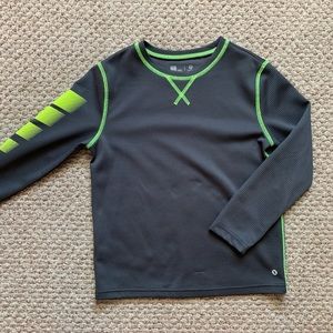 Boys long sleeved activewear, size 8